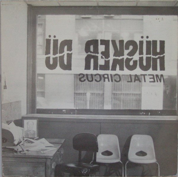 metal circus (near mint)