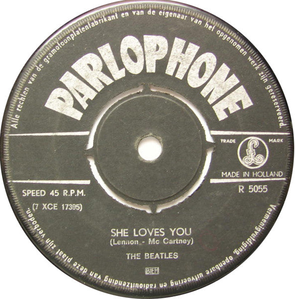 she loves you (7inch single)